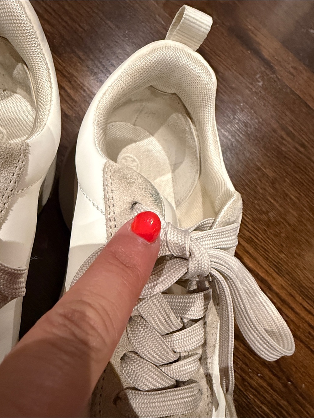 Tory Burch Good Luck Trainer 7.5 White/New Ivory/Cerbiatto Suede Shoes - Picture 4 of 7